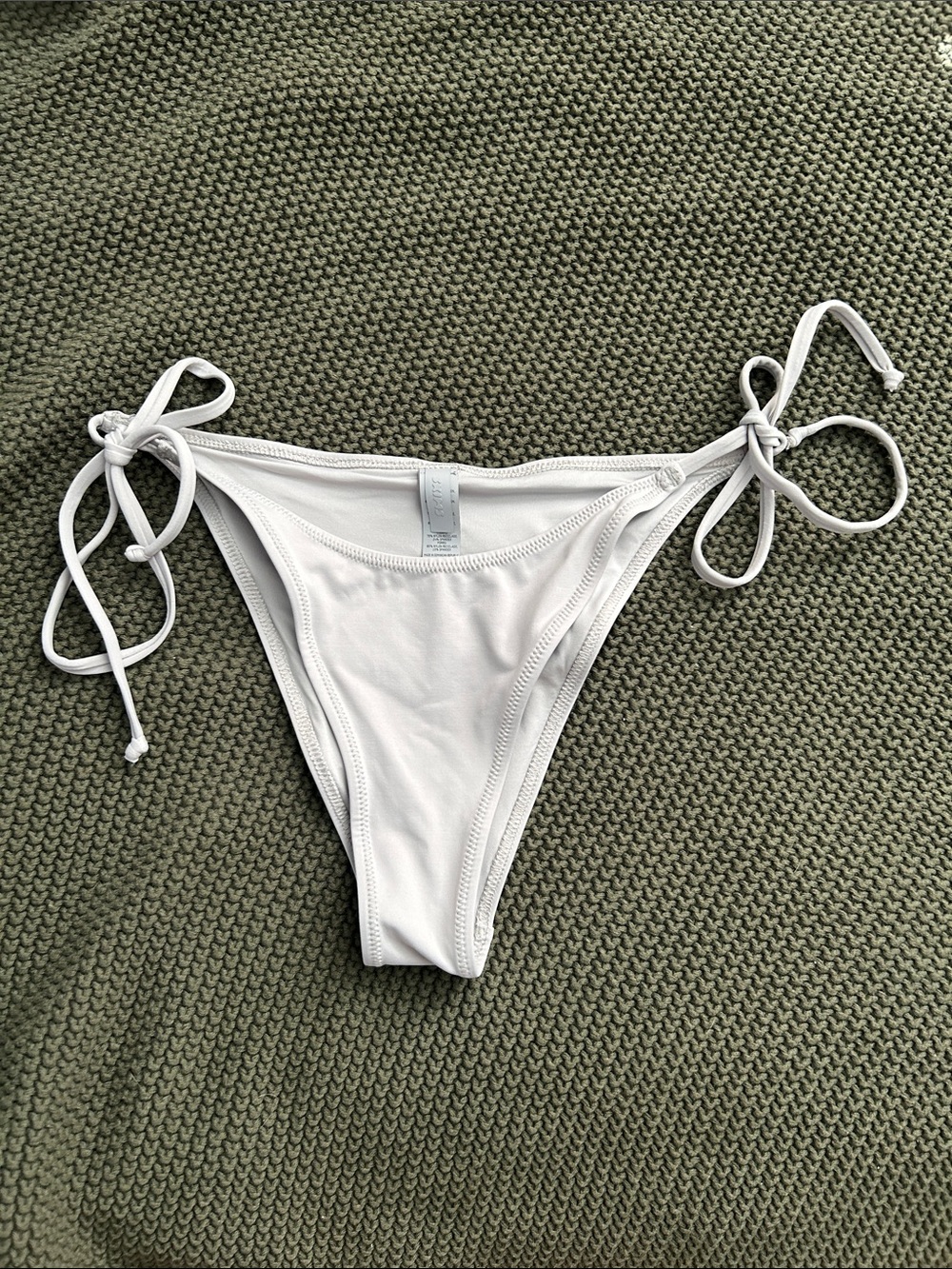 NWOT skims gray bikini bottoms